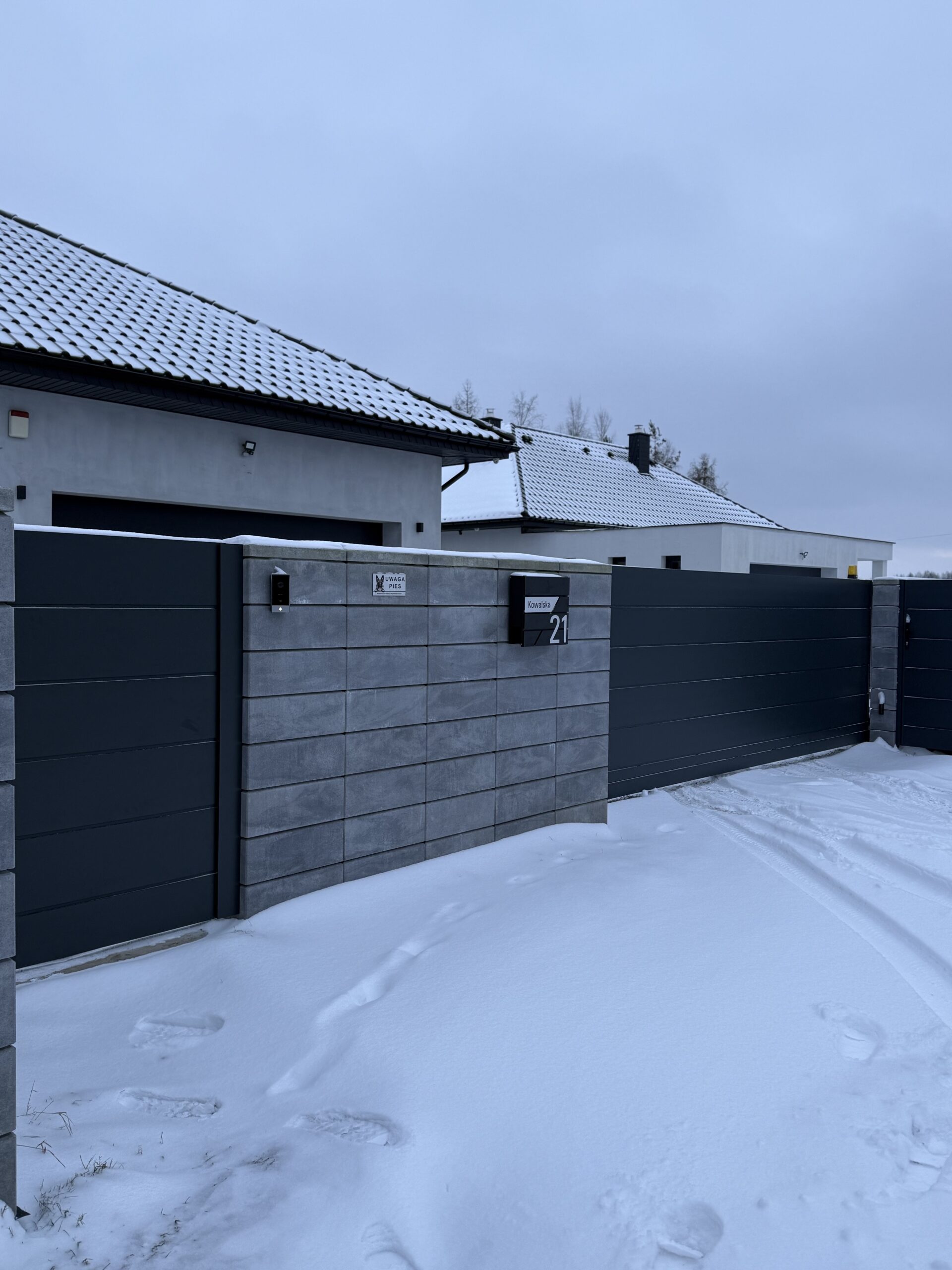 Realizacja Euro Fences: Modern - Myszków 12.2025 - Myszków (zdjęcie 5)