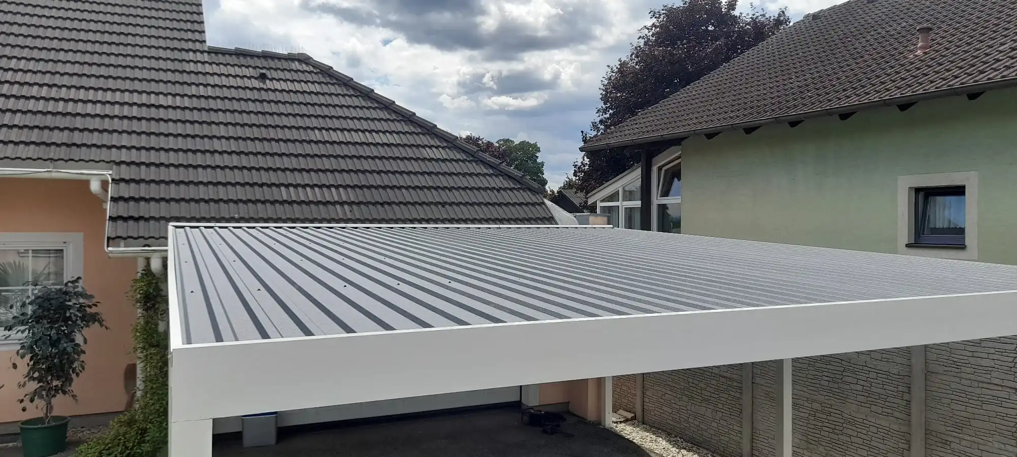 Realizacja Euro Fences: Carport – Austria 08.2026 - Austria (zdjęcie 1)