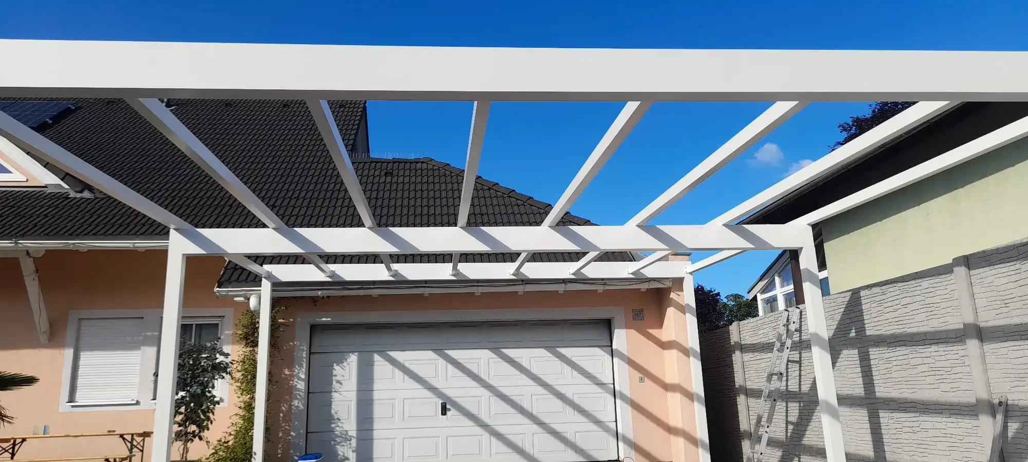 Realizacja Euro Fences: Carport – Austria 08.2026 - Austria (zdjęcie 4)