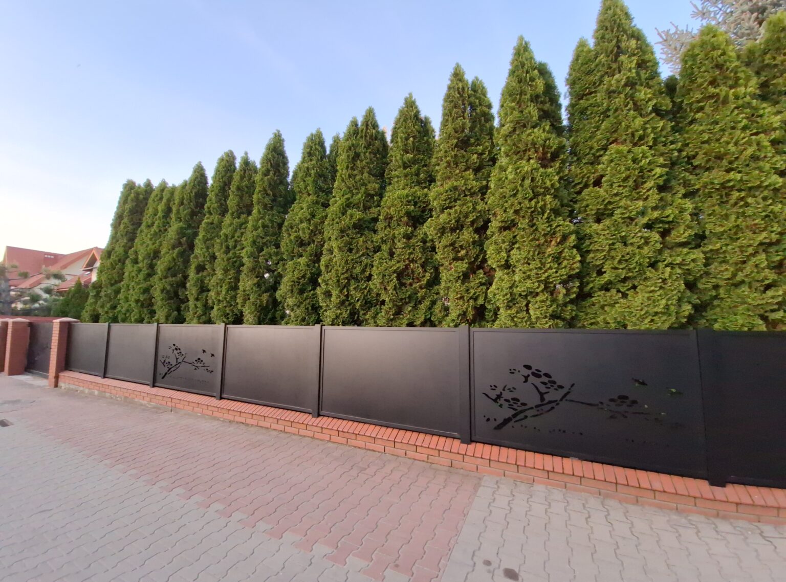 przesla-aluminiowe-fire-ogrodzenia-euro-fences-grodzisk-mazowiecki